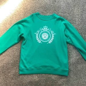 Oversized Hollister Crewneck